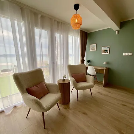 Sunny Private Holiday home Balatonlelle